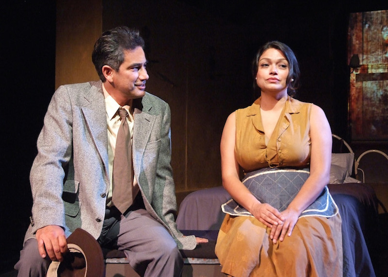 Randy Vasquez and Rachel Gonzalez in Mariel in the Desert by Karen Zacarías, (Photo by Ed Krieger)