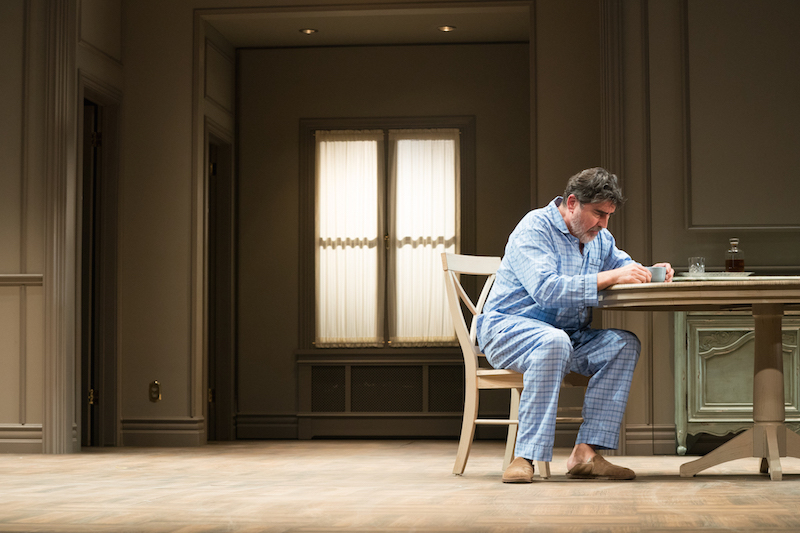 Alfred Molina in Florian Zeller’s The Father at the Pasadena Playhouse. (Photo by Jenny Graham)