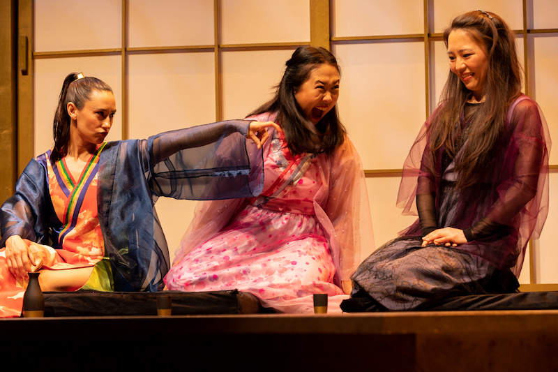 Chelsea Yakura-Kurtz, Cindy Nguyen and Katie Kitani. (Photo by Brian Hashimoto)